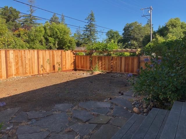 555 Paco Drive, Los Altos, CA 94024