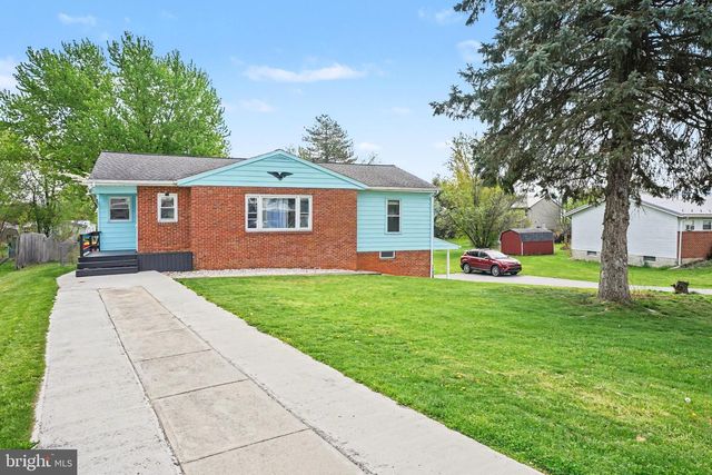 116 WILLOW DR, Shippensburg, PA 17257
