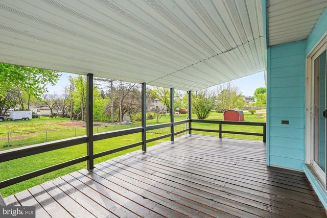 116 WILLOW DR, Shippensburg, PA 17257