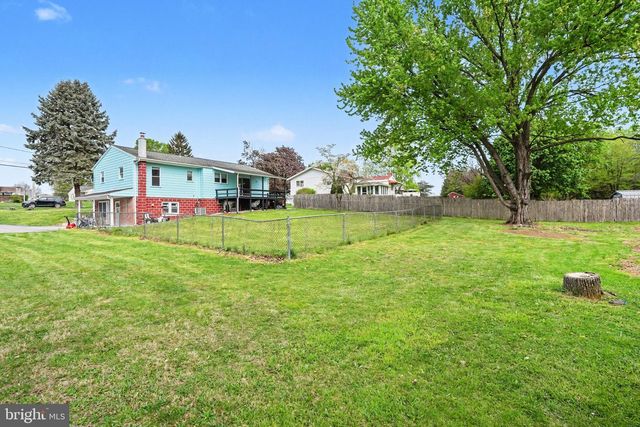 116 WILLOW DR, Shippensburg, PA 17257