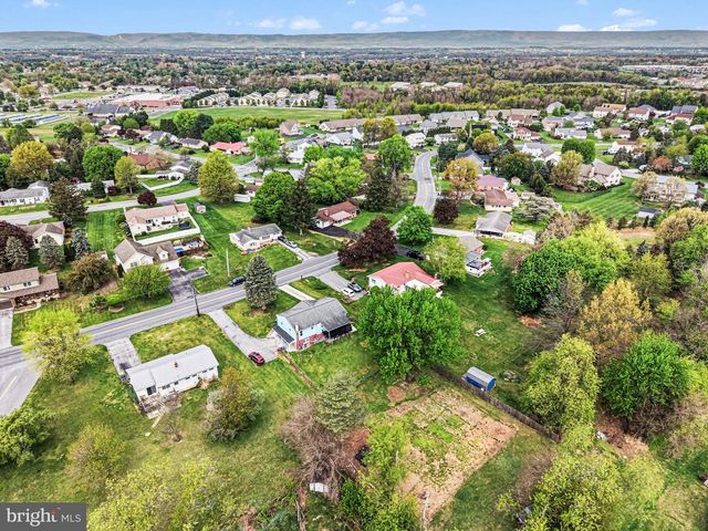 116 WILLOW DR, Shippensburg, PA 17257