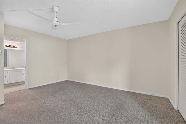 2049 Ventnor O Crescent 2049, Deerfield Beach, FL 33442