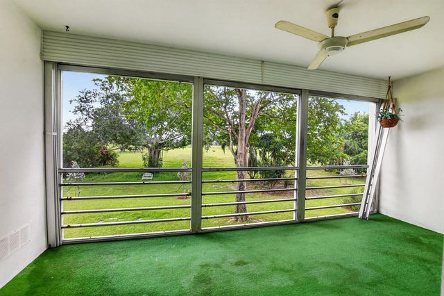 2049 Ventnor O Crescent 2049, Deerfield Beach, FL 33442
