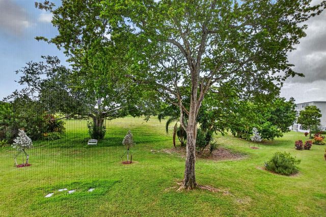 2049 Ventnor O Crescent 2049, Deerfield Beach, FL 33442