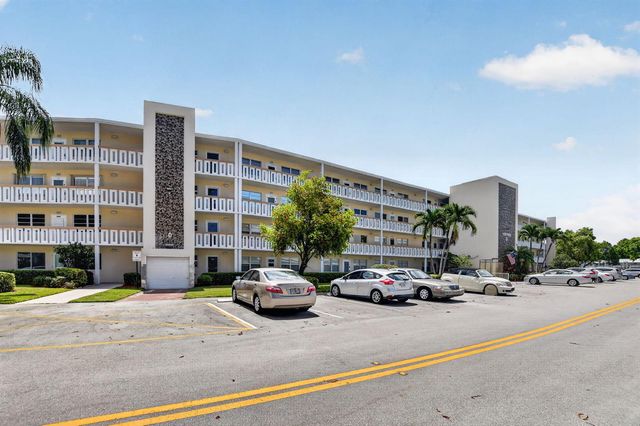2049 Ventnor O Crescent 2049, Deerfield Beach, FL 33442