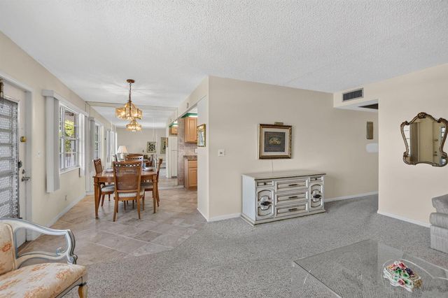 2049 Ventnor O Crescent 2049, Deerfield Beach, FL 33442