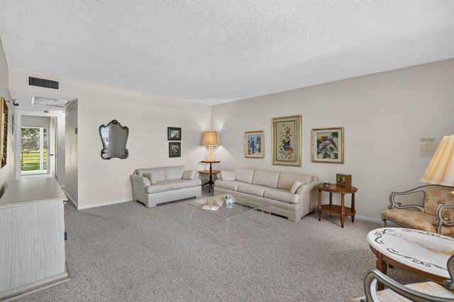 2049 Ventnor O Crescent 2049, Deerfield Beach, FL 33442