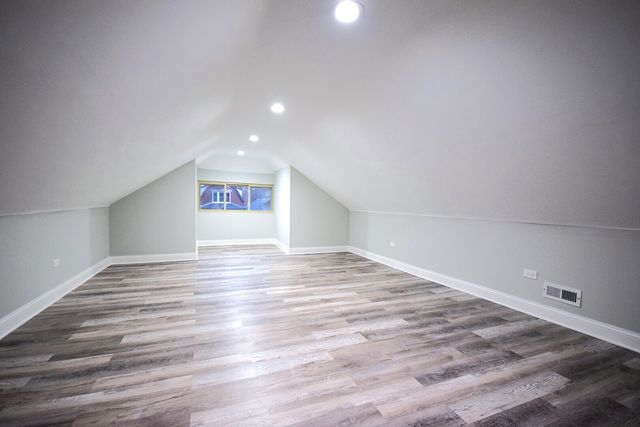 7133 S Indiana Avenue, Chicago, IL 60619