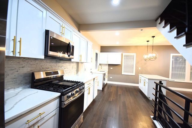 7133 S Indiana Avenue, Chicago, IL 60619