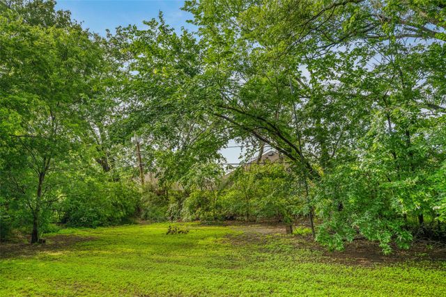 6916 Hovenkamp Avenue, Richland Hills, TX 76118