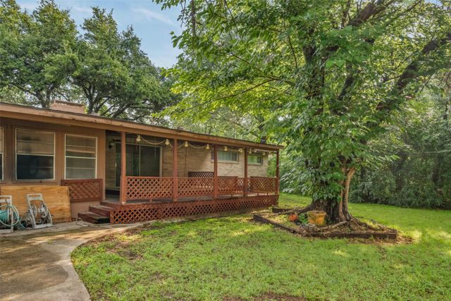 6916 Hovenkamp Avenue, Richland Hills, TX 76118