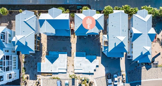 250 Tailwind Dr E, Port Aransas, TX 78373