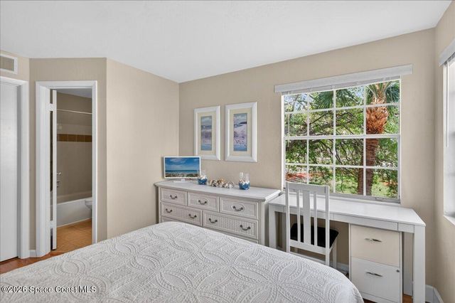 650 Island Club Court 142, Indialantic, FL 32903