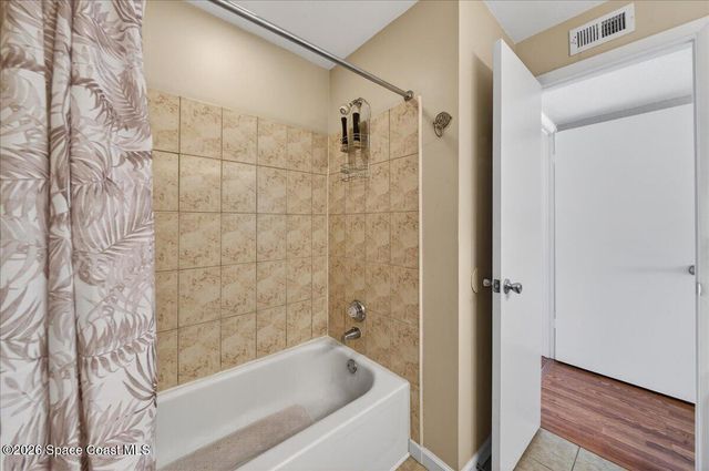 650 Island Club Court 142, Indialantic, FL 32903