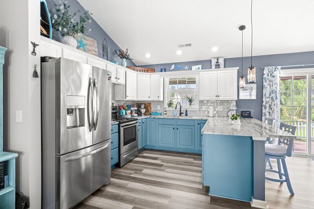 835 Inglenook Ln., Longs, SC 29568