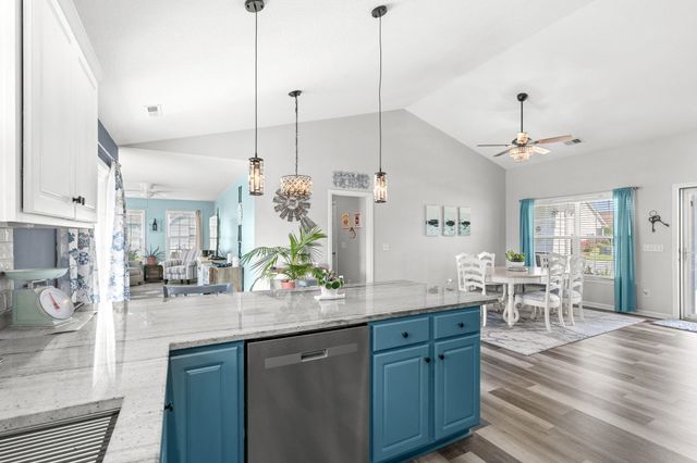 835 Inglenook Ln., Longs, SC 29568