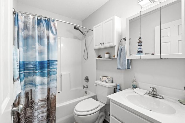 835 Inglenook Ln., Longs, SC 29568