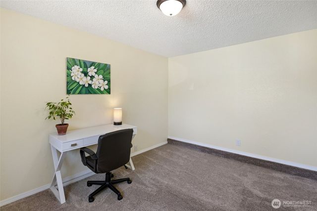 4325 152nd Street SW, Lynnwood, WA 98087