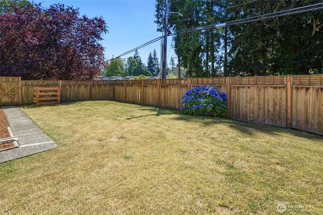 4325 152nd Street SW, Lynnwood, WA 98087