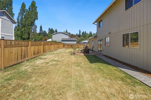 4325 152nd Street SW, Lynnwood, WA 98087
