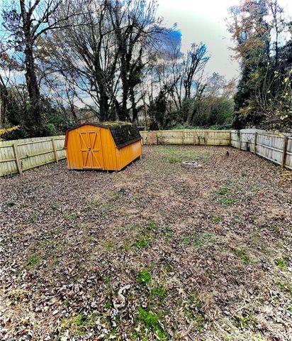 4312 Vickrey Chapel N Road, Jamestown, NC 27282