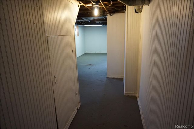 1713 Austin Avenue, Lincoln Park, MI 48146