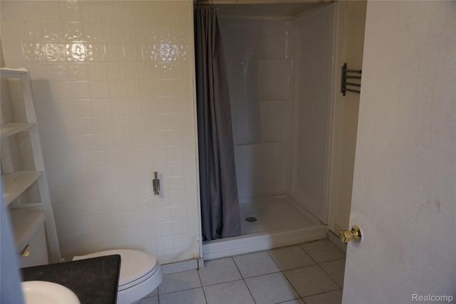 1713 Austin Avenue, Lincoln Park, MI 48146