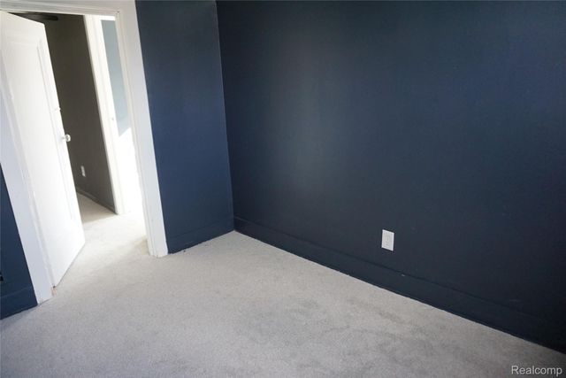 1713 Austin Avenue, Lincoln Park, MI 48146