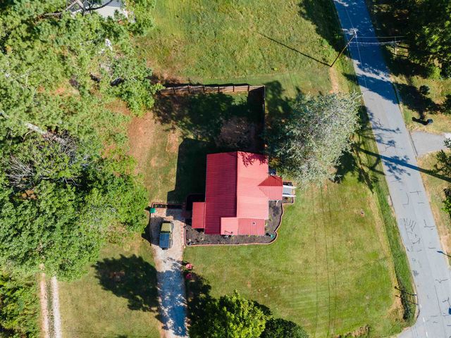 401 N Charleston Street, Blacksburg, SC 29702