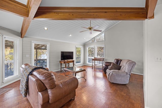 80 RIVIERA CV, Cherokee, AL 35616