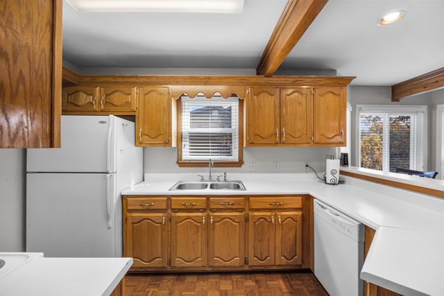 80 RIVIERA CV, Cherokee, AL 35616