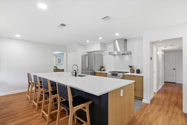 2953 Silverton Drive, Dallas, TX 75229