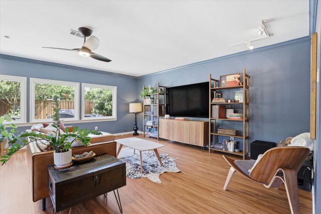 2953 Silverton Drive, Dallas, TX 75229