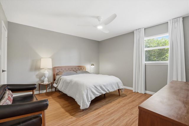 2953 Silverton Drive, Dallas, TX 75229