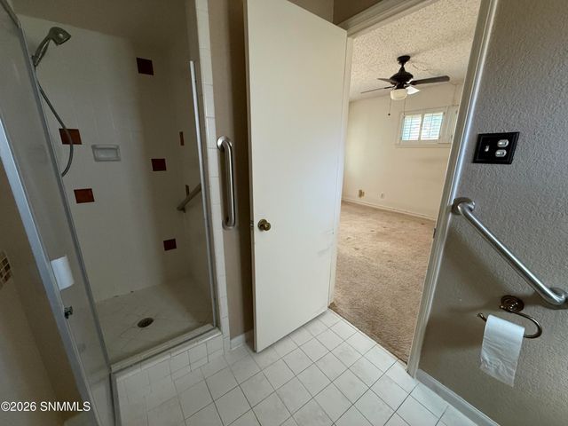 136 Feather Moon Drive, Santa Teresa, NM 88008