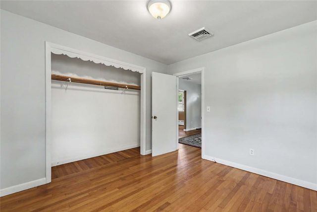47 Restful Valley Road, Tiverton, RI 02878