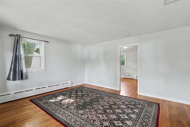 47 Restful Valley Road, Tiverton, RI 02878