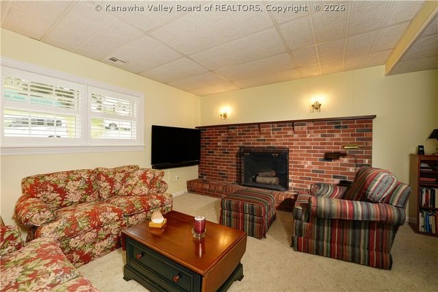 1605 Ravinia Road, Charleston, WV 25314