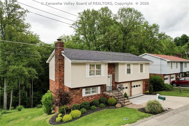 1605 Ravinia Road, Charleston, WV 25314