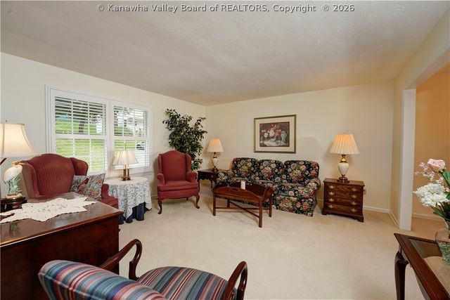 1605 Ravinia Road, Charleston, WV 25314