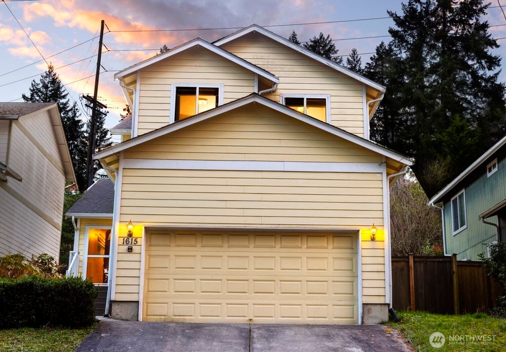 1615 Cottman Avenue, Bremerton, WA 98312