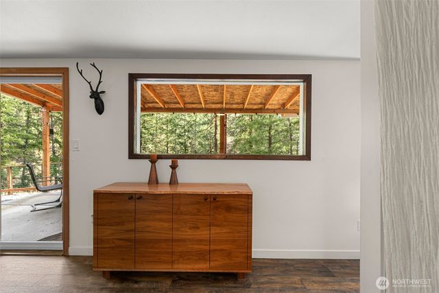 695 Sand Creek Road, Cashmere, WA 98815