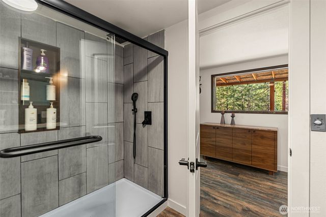 695 Sand Creek Road, Cashmere, WA 98815