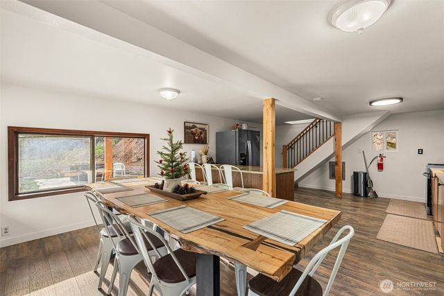 695 Sand Creek Road, Cashmere, WA 98815