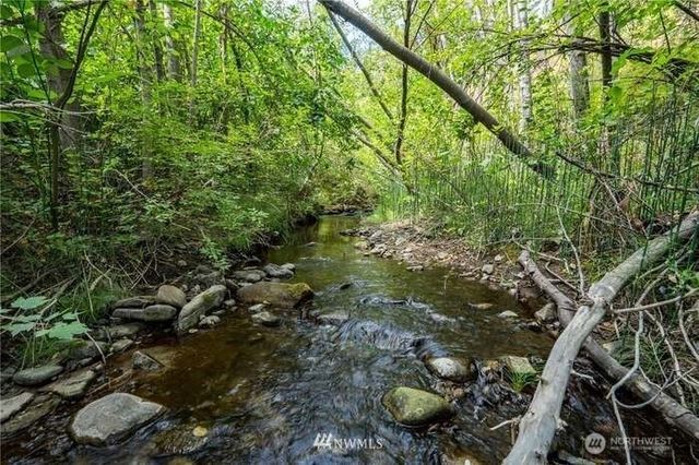 695 Sand Creek Road, Cashmere, WA 98815