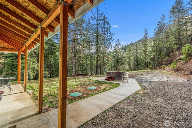 695 Sand Creek Road, Cashmere, WA 98815