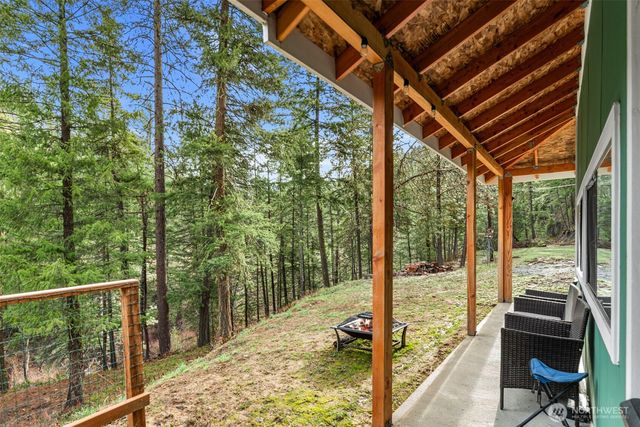 695 Sand Creek Road, Cashmere, WA 98815