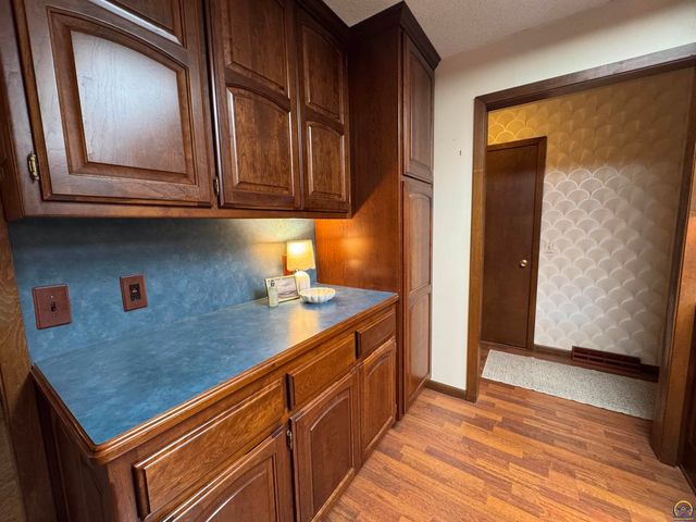 1702 Trowman Way, Emporia, KS 66801