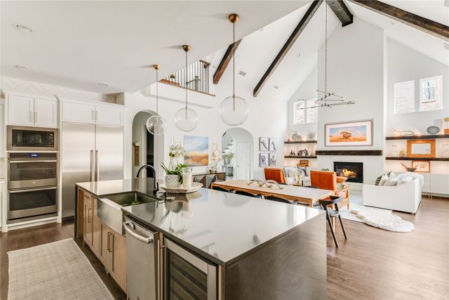 984 Thoroughbred Avenue, Frisco, TX 75036