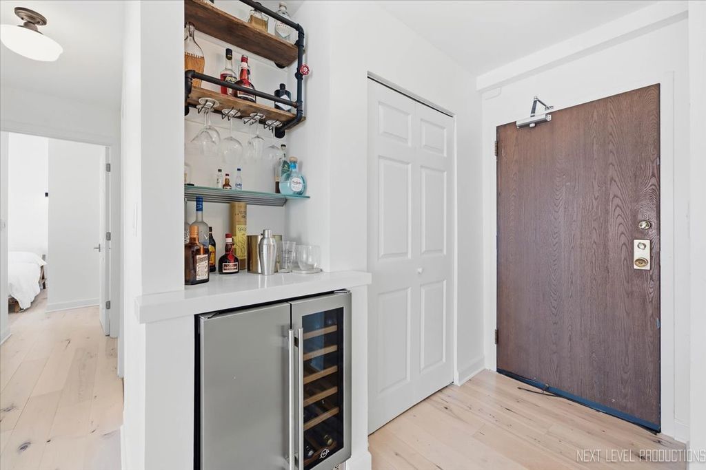 1516 N State Parkway 8C, Chicago, IL 60610 — photo 3